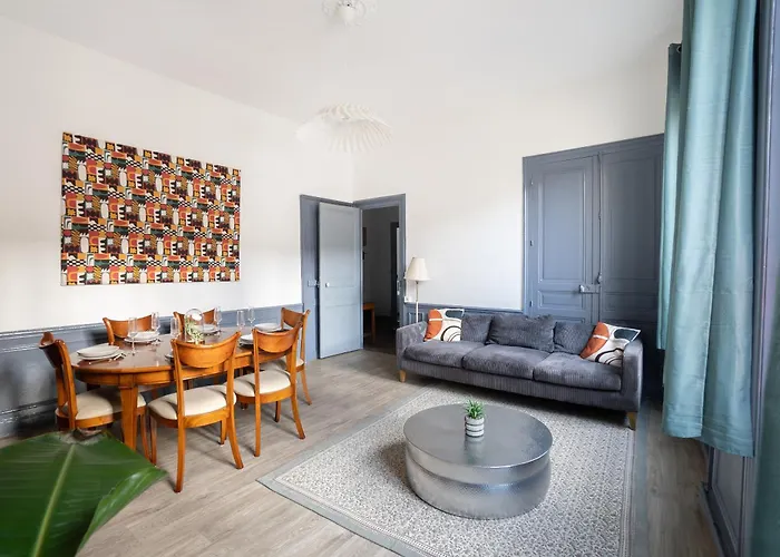 Le Bobo Remois - Center - Cathedral *